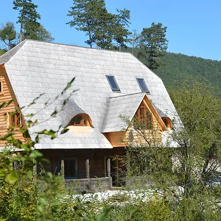 La Motica Holiday home Buru